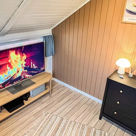 Vakantiehuis 6 Person In Vaeggerlose *