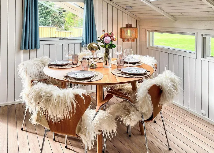 6 Person In Vaeggerlose