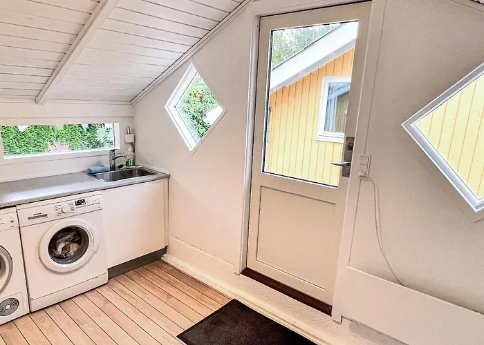 6 Person In Vaeggerlose Hébergement de vacances Bøtø By